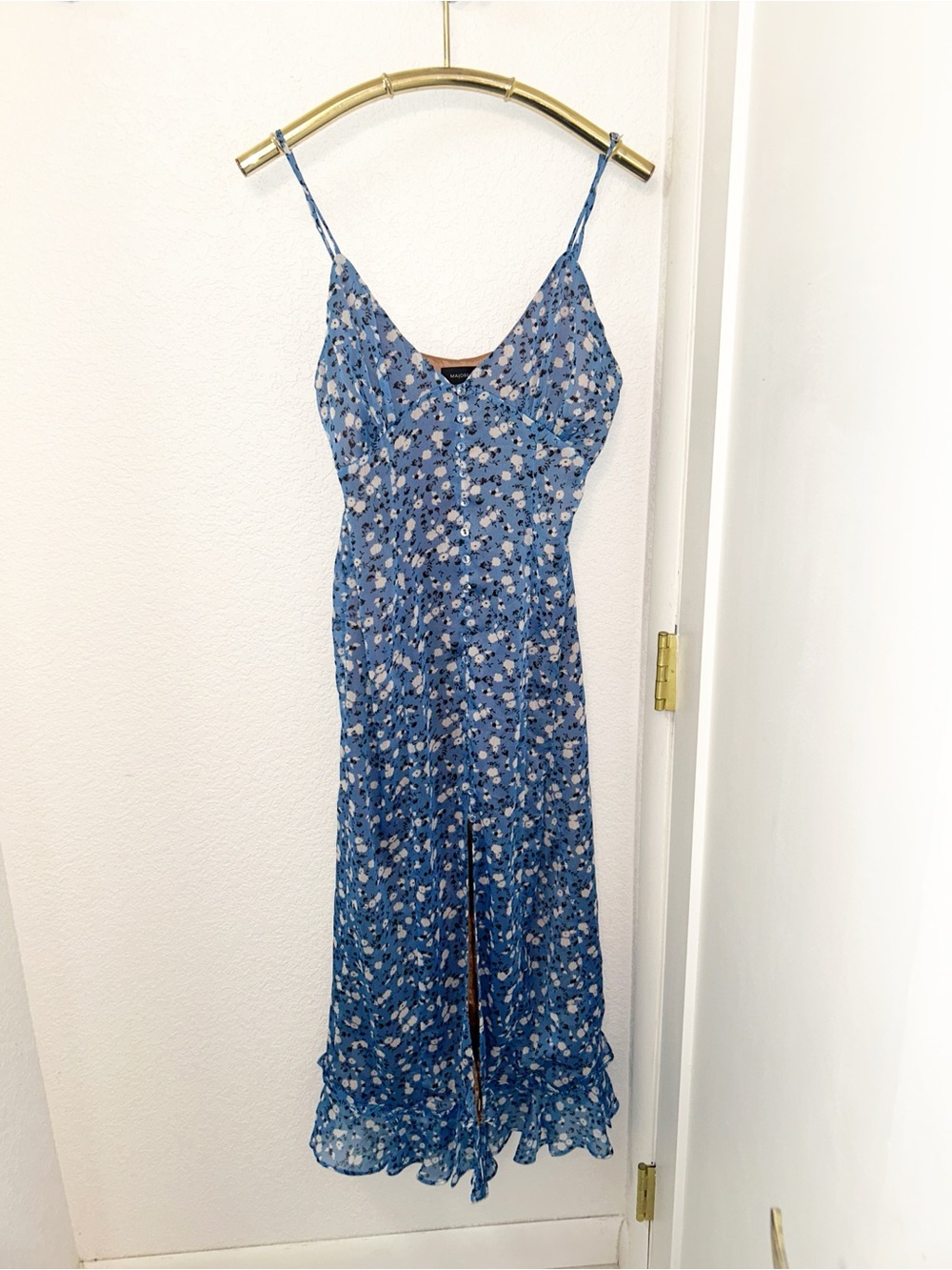 MAJORELLE x REVOLVE The Quincy Blue Ditsy Ruffle Dress Button front SZ: Medium